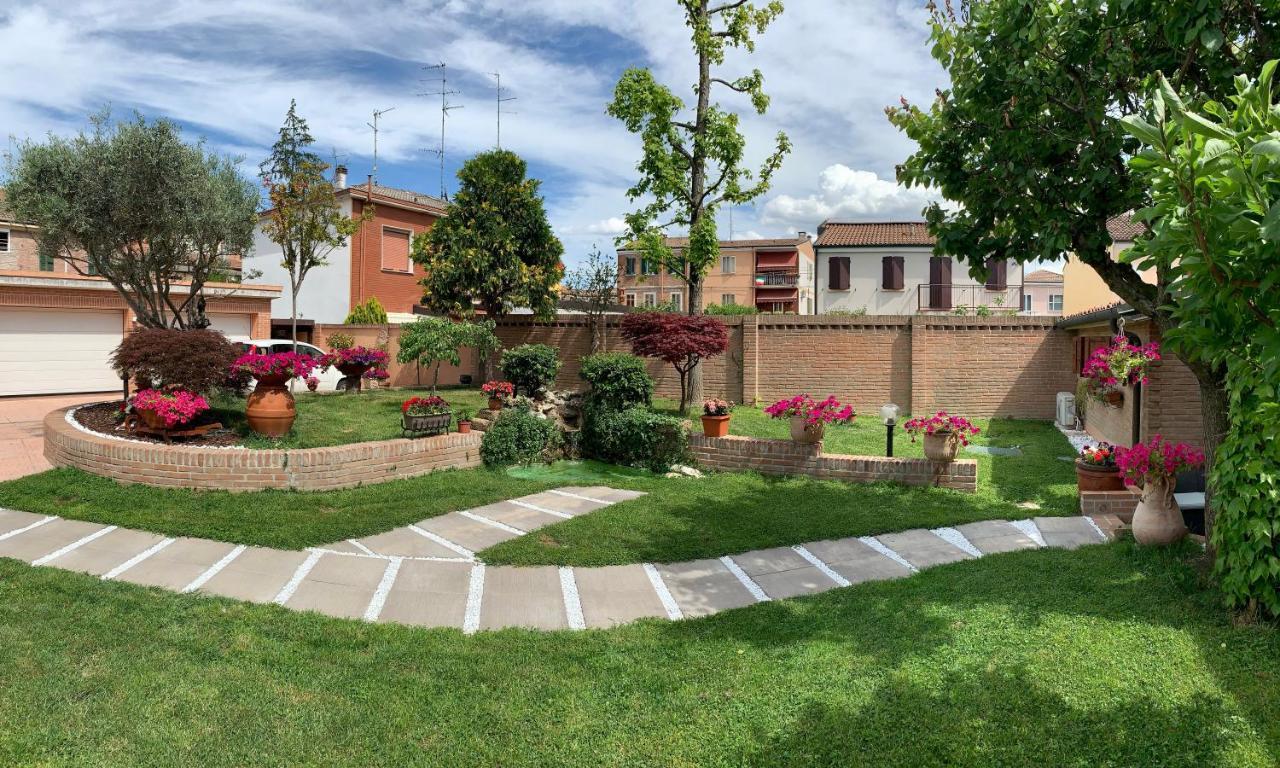 Villa Oasi Ferrara Exterior foto