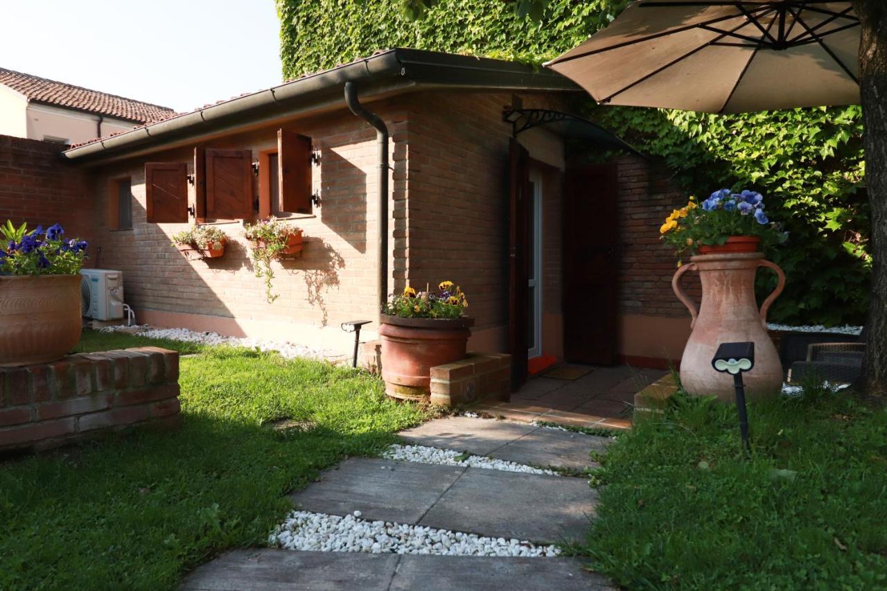 Villa Oasi Ferrara Exterior foto